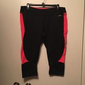 Avia Athletic Capris